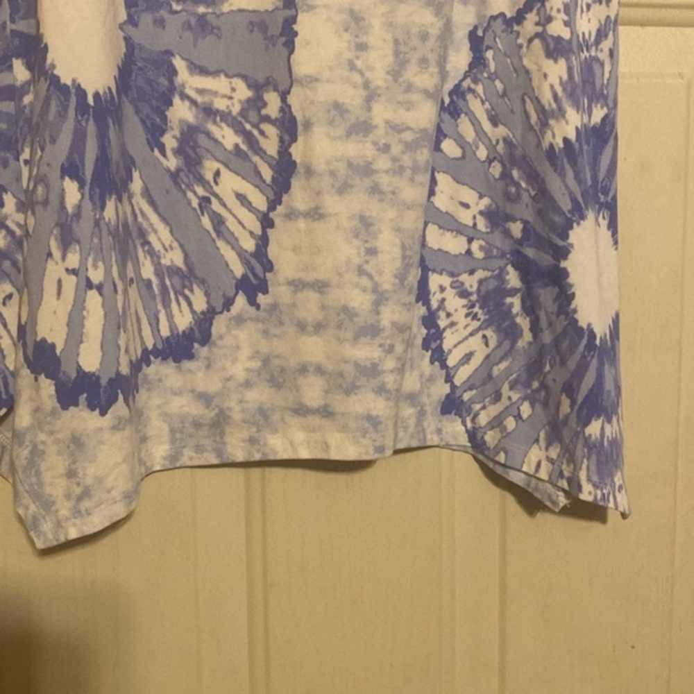 Multiple Short‎ Sleeve Top - Picture 5 of 6